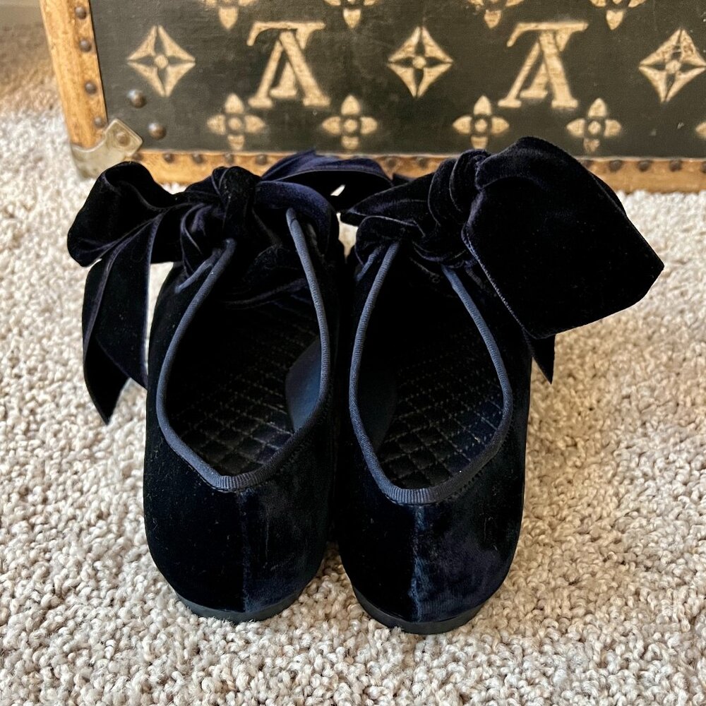 Tory Burch Clara Navy Blue Velvet Bow Flats, NEW - Picture 3 of 5